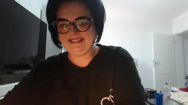 Amandamuller1982 online show from 07-05-26, 01:29