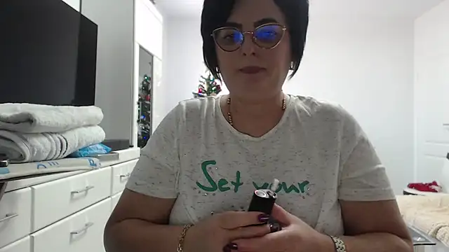 Amandamuller1982 online show from 01-13-26, 08:29