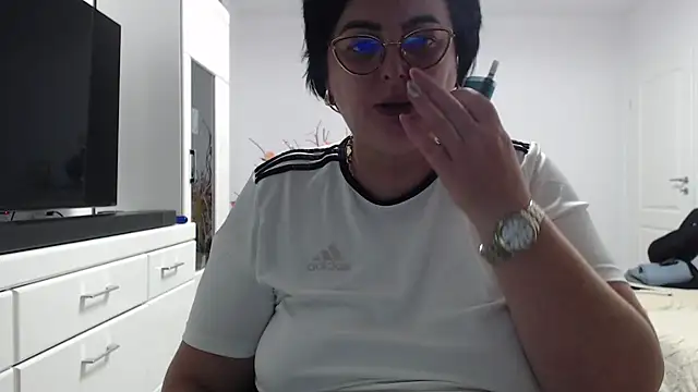 Amandamuller1982 online show from 02-08-26, 07:00