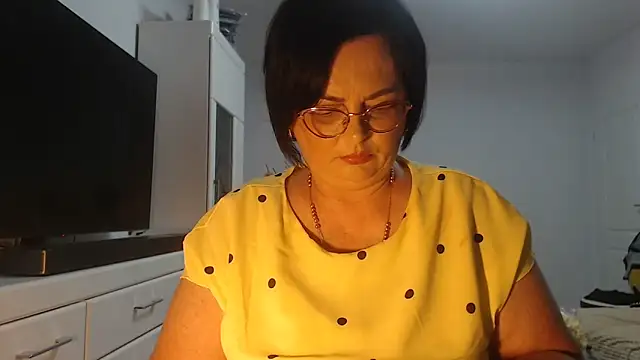 Amandamuller1982 online show from 06-14-26, 07:15