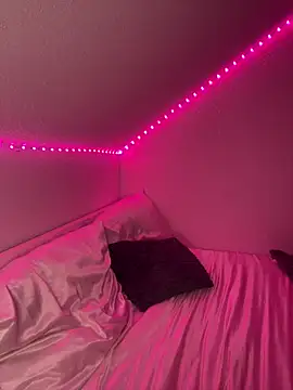 AdelinaAlia online show from 12-03-25, 09:03