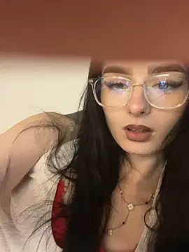 Snapshot of AdelinaAlia chatting on 05-19-26, 08:16 AdelinaAlia online show from 05-19-26, 08:16