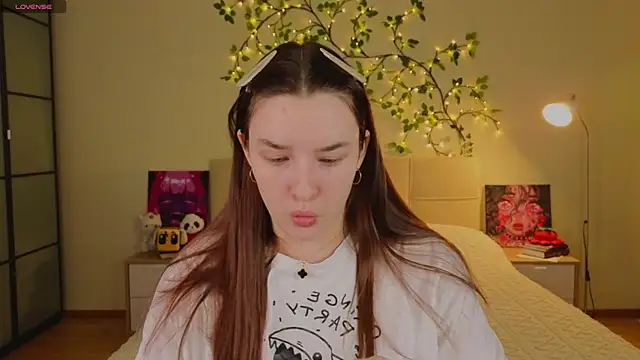 CookyDaisy online show from 03-26-26, 08:40