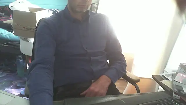 shyfrenchcock1 online show from 04-30-26, 01:51