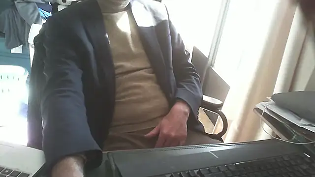 shyfrenchcock1 online show from 03-23-26, 09:31