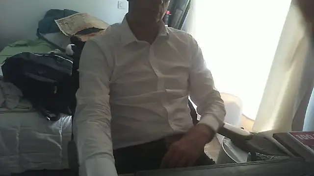shyfrenchcock1 online show from 07-21-26, 07:53