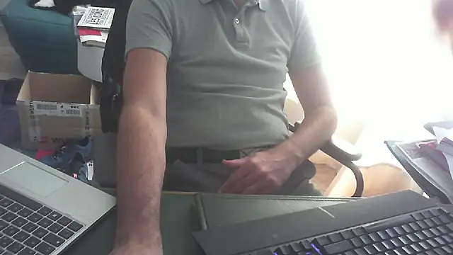 shyfrenchcock1 online show from 10-06-25, 08:15