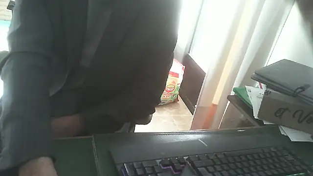 shyfrenchcock1 online show from 01-12-26, 09:49