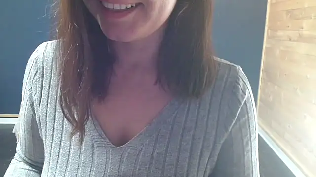 Snapshot of NovaBabe21 chatting on 10-01-25, 10:35 NovaBabe21 online show from 10-01-25, 10:35