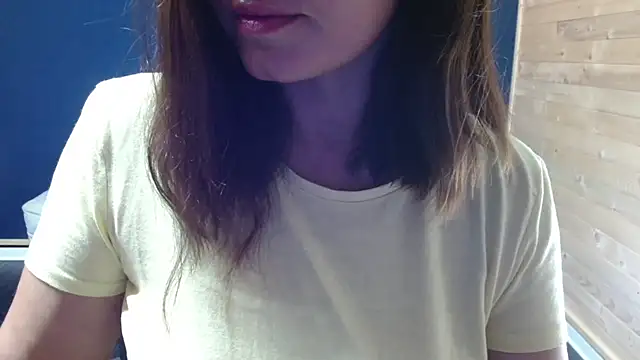 Snapshot of NovaBabe21 chatting on 09-13-25, 05:07 NovaBabe21 online show from 09-13-25, 05:07