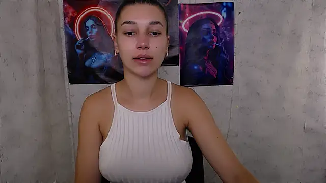 KarolinaRosse  online show from 09-20-25, 05:01