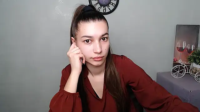 KarolinaRosse  online show from 03-03-25, 06:52