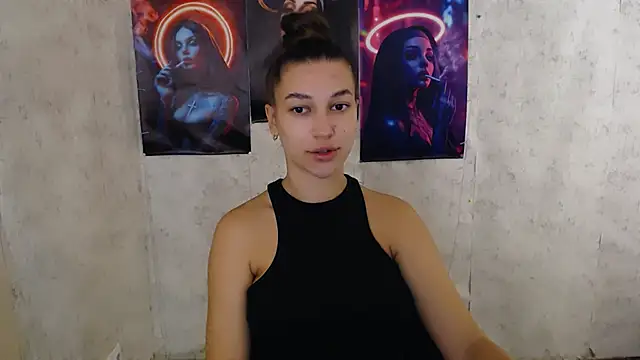 KarolinaRosse  online show from 09-25-25, 05:02