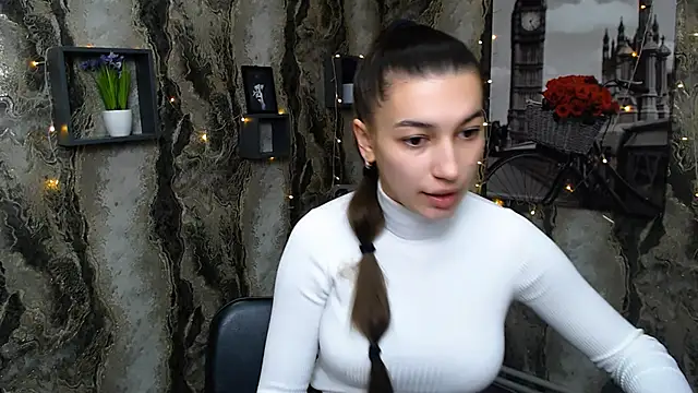 KarolinaRosse  online show from 02-21-25, 06:51