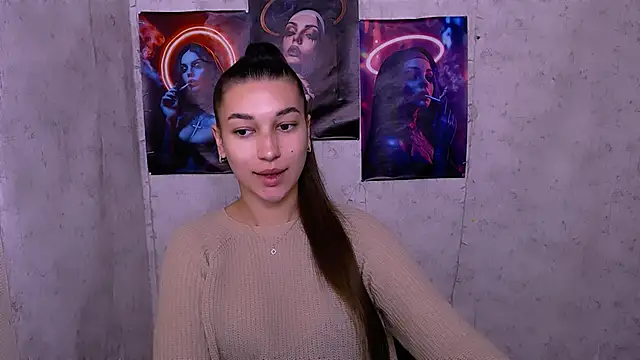 KarolinaRosse  online show from 10-06-25, 05:08