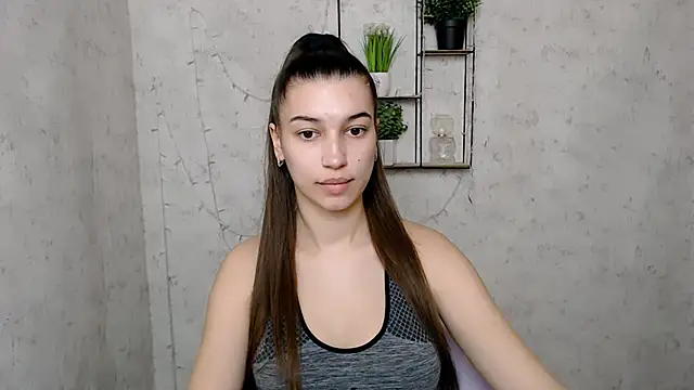 KarolinaRosse  online show from 03-18-25, 10:39