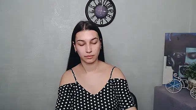 KarolinaRosse  online show from 03-14-25, 11:34