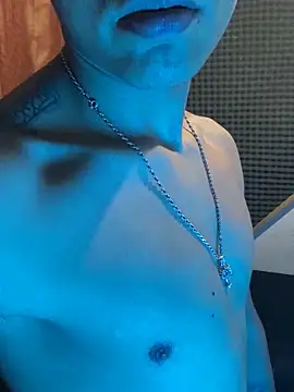 Snapshot of SkinnyHot444 chatting on 01-31-25, 11:56 SkinnyHot444 online show from 01-31-25, 11:56