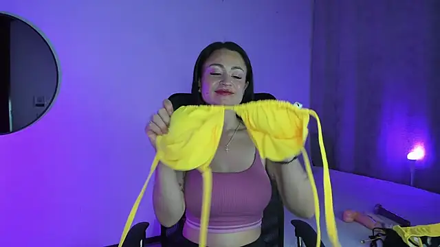 Snapshot of SaraMilf_69 chatting on 03-01-25, 07:15 SaraMilf 69 online show from 03-01-25, 07:15