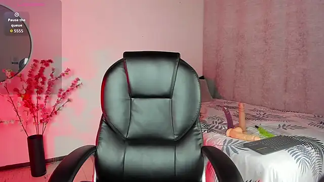 SaraMilf 69 online show from 11-21-25, 01:43