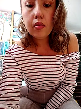 VIOLETA-25  online show from 10-11-25, 03:24