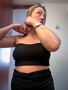 VIOLETA-25  online show from 12-04-25, 02:05