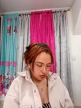VIOLETA-25  online show from 03-18-25, 10:04