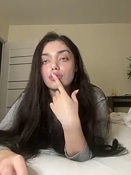 Snapshot of Sweet_Khalifa_ chatting on 02-01-25, 03:39 Sweet Khalifa  online show from 02-01-25, 03:39