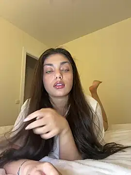 Snapshot of Sweet_Khalifa_ chatting on 12-22-24, 01:55 Sweet Khalifa  online show from 12-22-24, 01:55