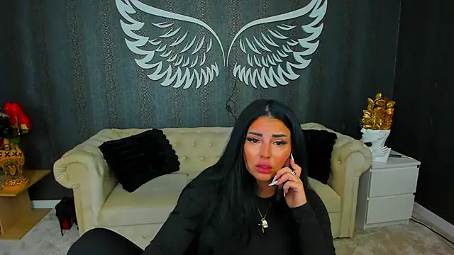 anemarieejolie online show from 11-06-25, 05:39