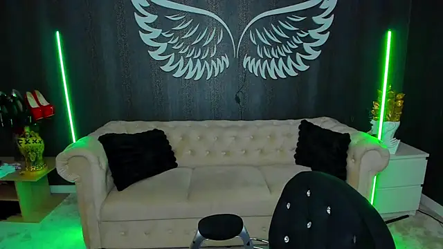 anemarieejolie online show from 11-14-25, 06:44