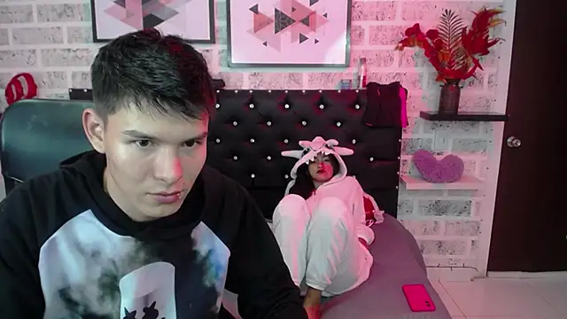 Snapshot of Zafiro_Chizuy chatting on 12-07-24, 03:53 Zafiro Chizuy online show from 12-07-24, 03:53