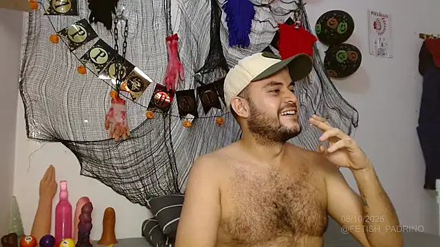 Snapshot of fetish_padrino chatting on 10-09-25, 02:45 fetish padrino online show from 10-09-25, 02:45