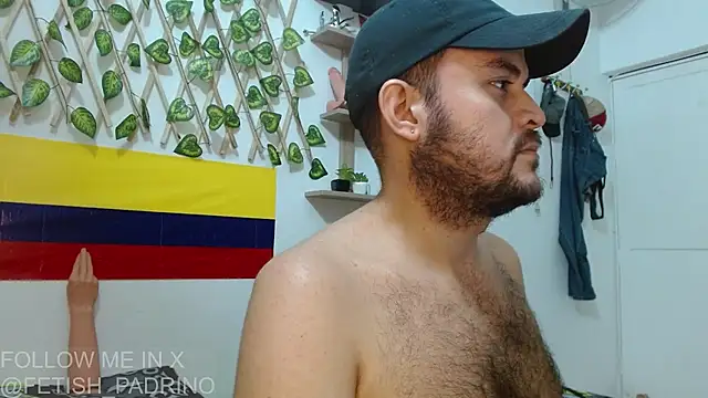 Snapshot of fetish_padrino chatting on 03-17-25, 01:24 fetish padrino online show from 03-17-25, 01:24