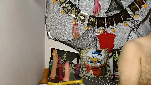 Snapshot of fetish_padrino chatting on 09-24-25, 05:25 fetish padrino online show from 09-24-25, 05:25