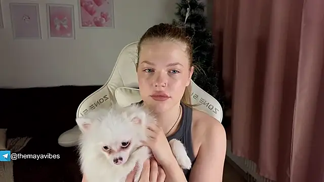 Maya Rave online show from 01-10-26, 03:24