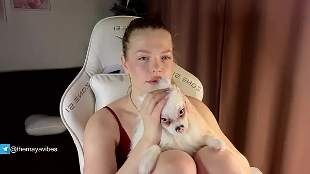 Maya Rave online show from 01-12-26, 03:35