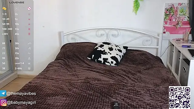 Maya Rave online show from 09-23-25, 03:57