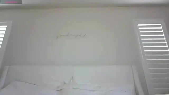 Snapshot of mixedasiangirl chatting on 09-26-25, 06:37 mixedasiangirl online show from 09-26-25, 06:37