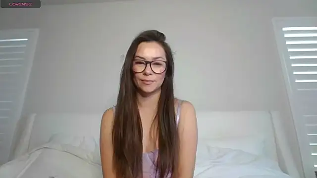 Snapshot of mixedasiangirl chatting on 11-04-25, 08:01 mixedasiangirl online show from 11-04-25, 08:01