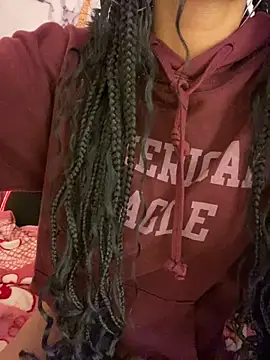 bonnie 18x online show from 11-24-25, 11:49