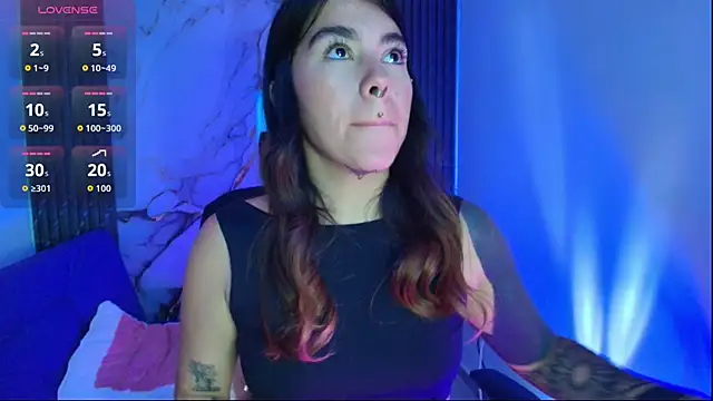 luccianagreyy online show from 04-18-26, 01:13