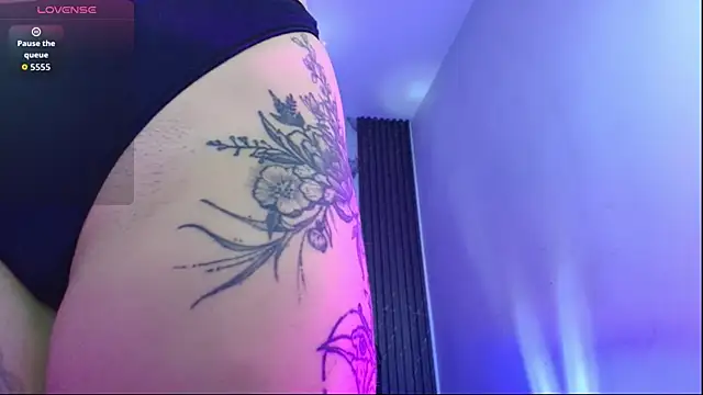 luccianagreyy online show from 05-05-26, 12:08
