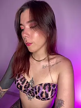 luccianagreyy online show from 03-20-25, 01:02