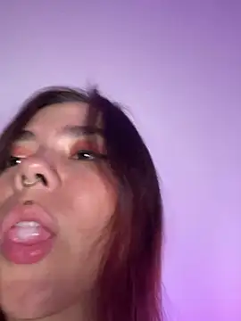 luccianagreyy online show from 02-06-25, 11:37