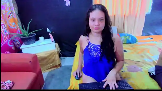 emily 69 porno online show from 10-01-25, 08:24