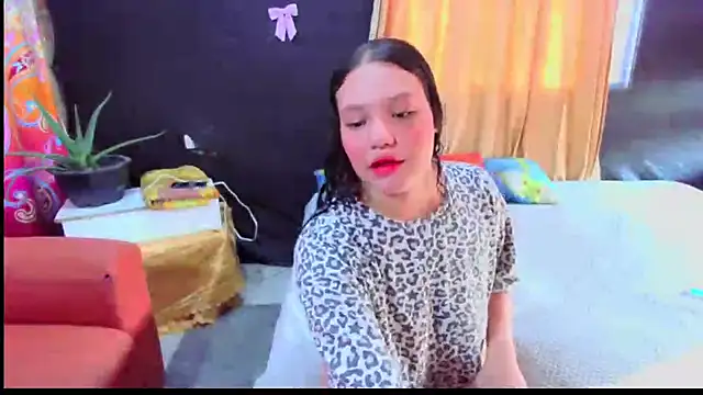 emily 69 porno online show from 10-04-25, 10:00