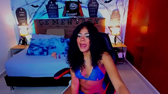 Edelaine rogers online show from 10-15-25, 07:33