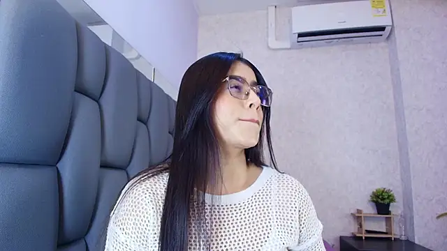 Amy wats0n online show from 03-24-26, 07:03