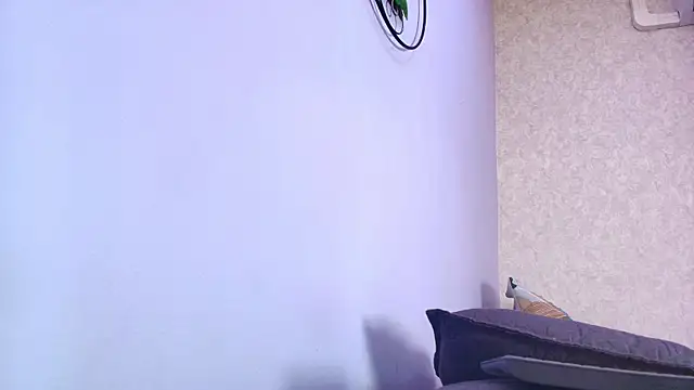 Amy wats0n online show from 12-18-25, 07:07